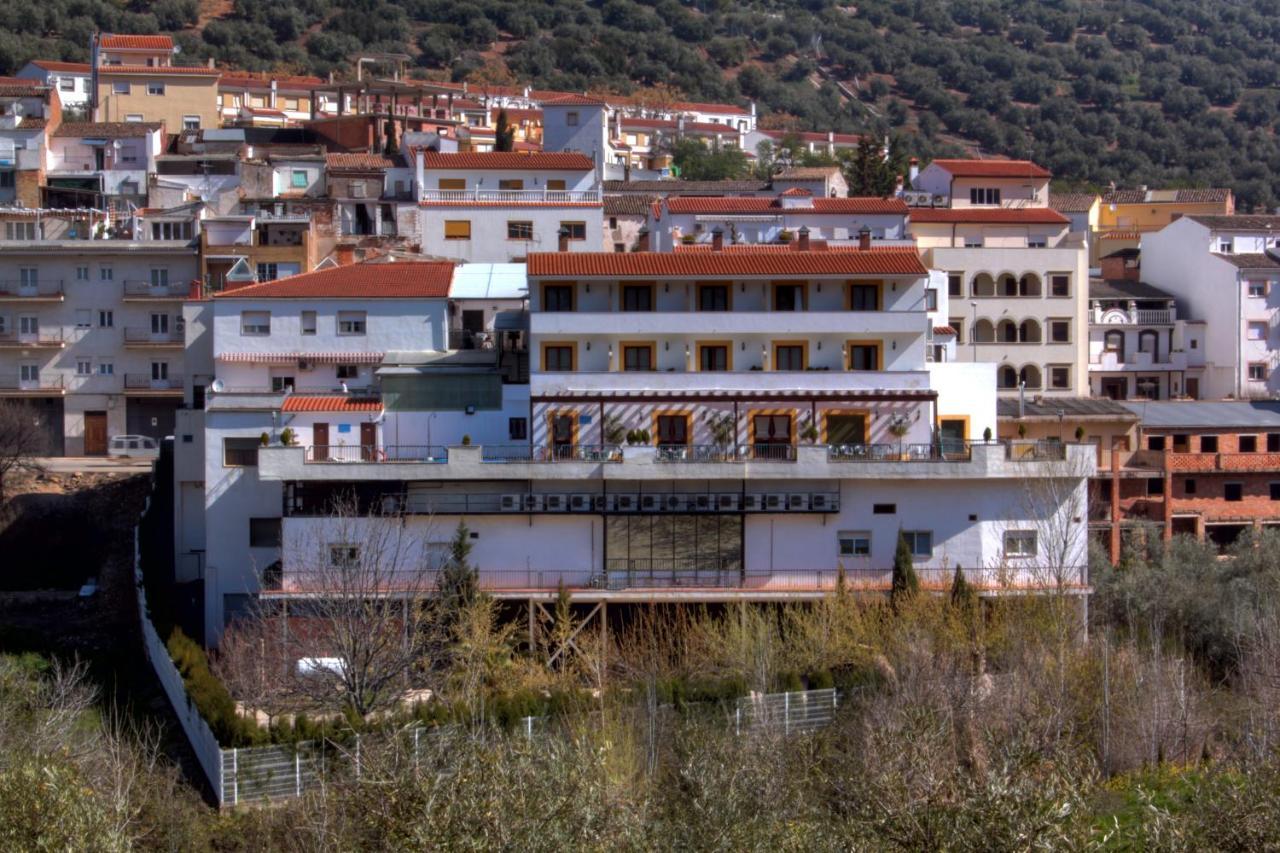 Hotel Avenida Beas de Segura Bagian luar foto