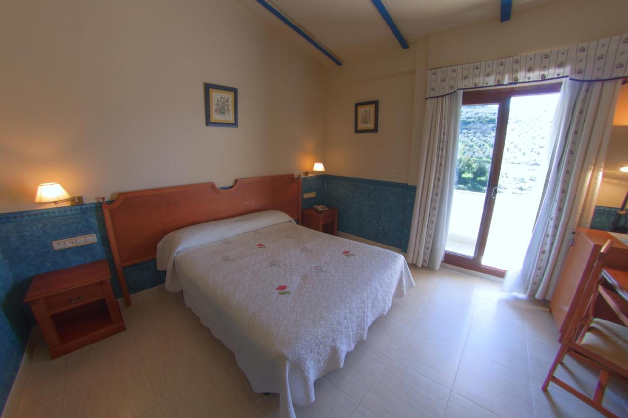 Hotel Avenida Beas de Segura Ruang foto