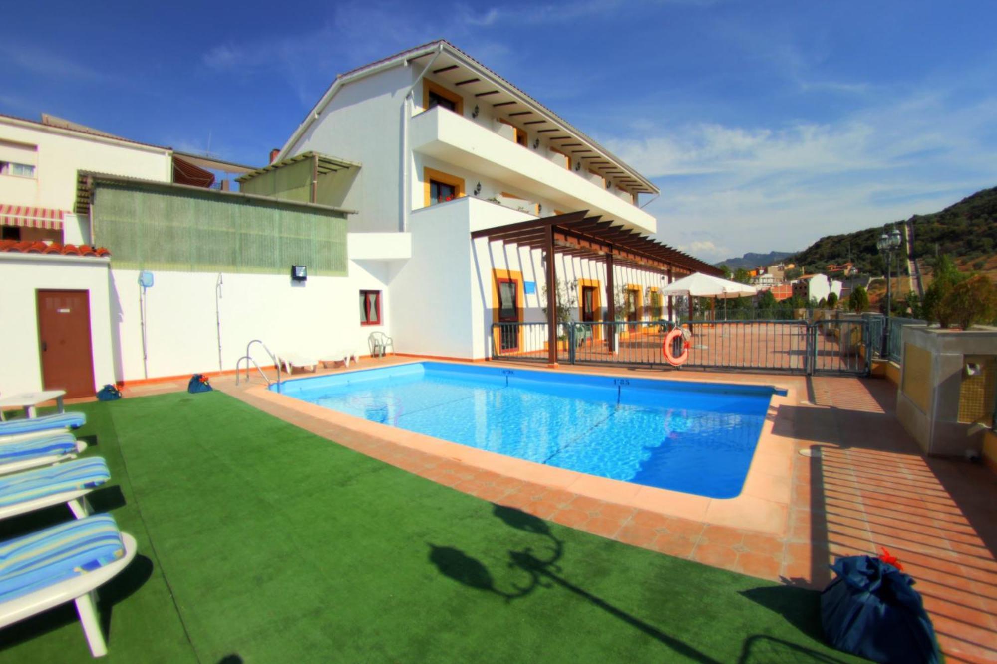 Hotel Avenida Beas de Segura Bagian luar foto