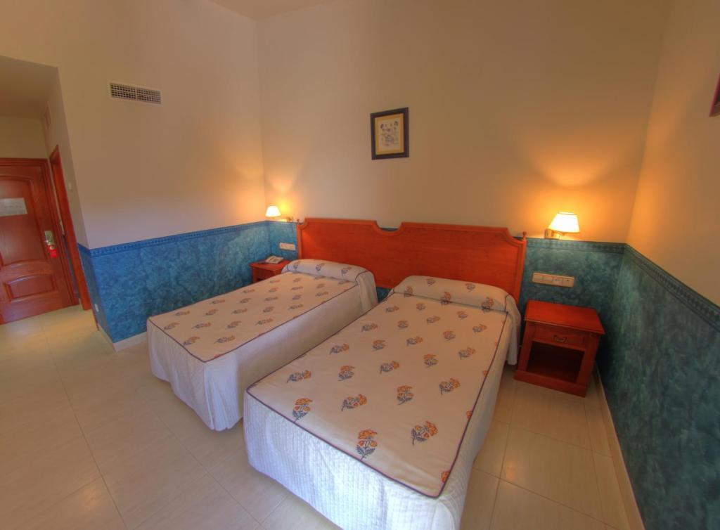 Hotel Avenida Beas de Segura Ruang foto